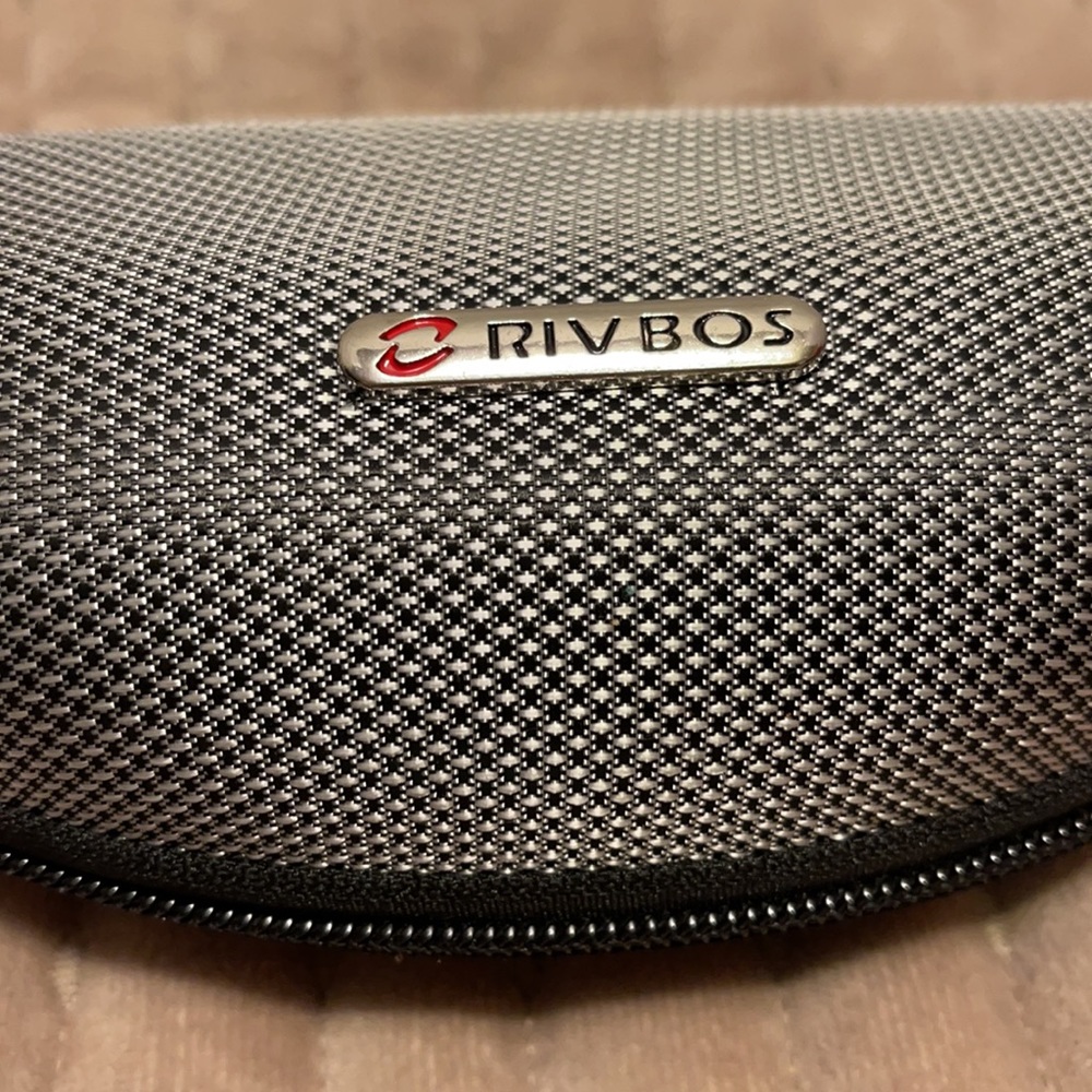 RIVBOS CASE FOR GLASSES - Picture 2 of 4